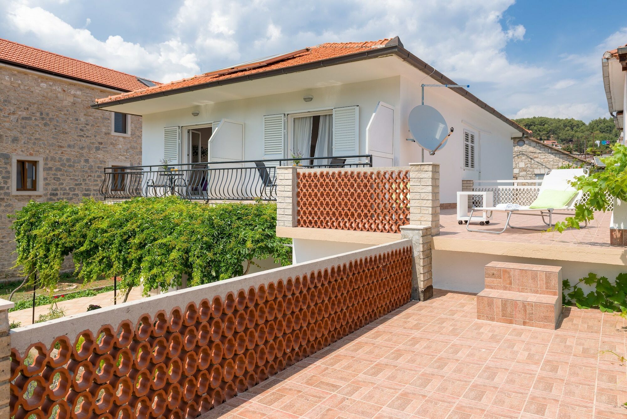 B&B Aurora Йелса Екстериор снимка
